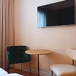 ホテル Logis L'ours De 3*