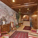 Logis L'ours De ホテル ムツィヒ