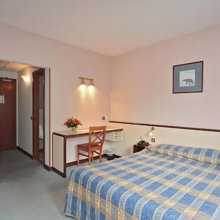 Hotell Logis Hotel L'Ours De Mutzig