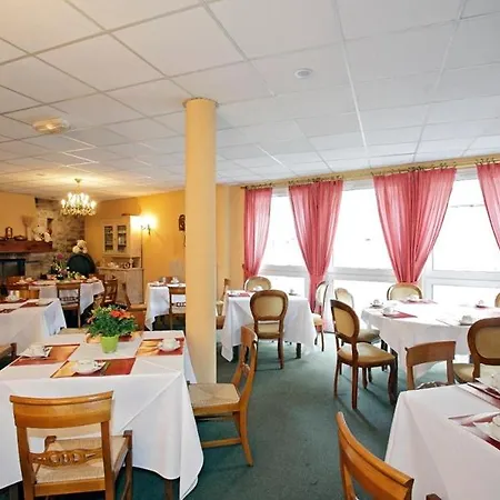 Hotell Logis Hotel L'Ours De Mutzig