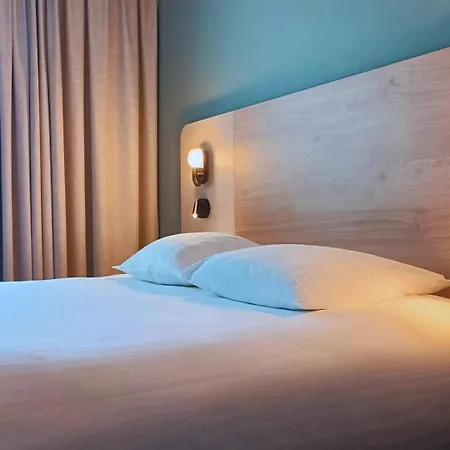 Hotell Logis Hotel L'Ours De Mutzig