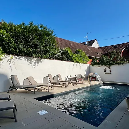 Logis Hotel L'Ours De Mutzig Hotell 3*