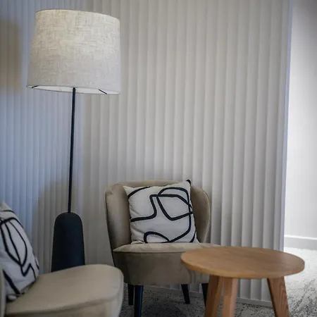 Logis L'ours De 3* Мюциг