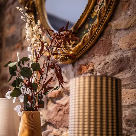 Logis L'ours De 3* Мюциг