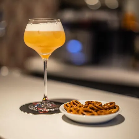 L'ours De - Restaurant & 酒店 米齐格