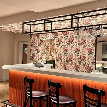 Hotel L'Ours De Mutzig - Hotel Restaurant & Spa 3*