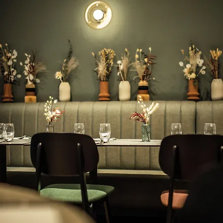 L'ours De - Restaurant & فندق 3*