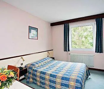 L'ours De Hotel