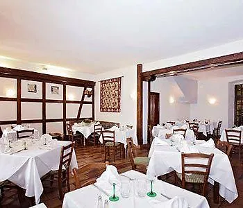 L'ours De 酒店
