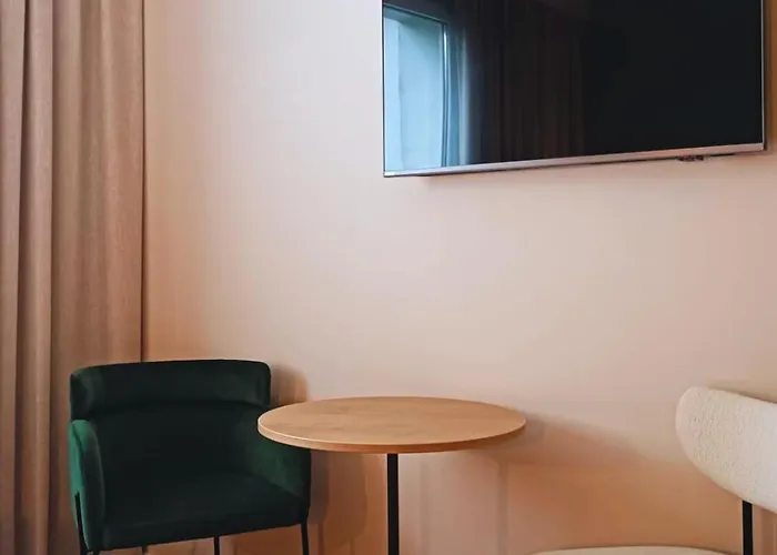 Hotel Restaurant L'ours De 3*