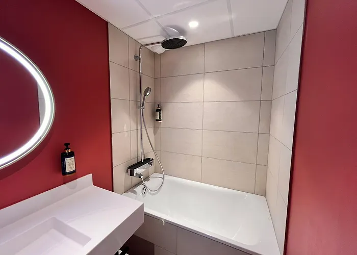 Hotel Restaurant L'ours De 3*